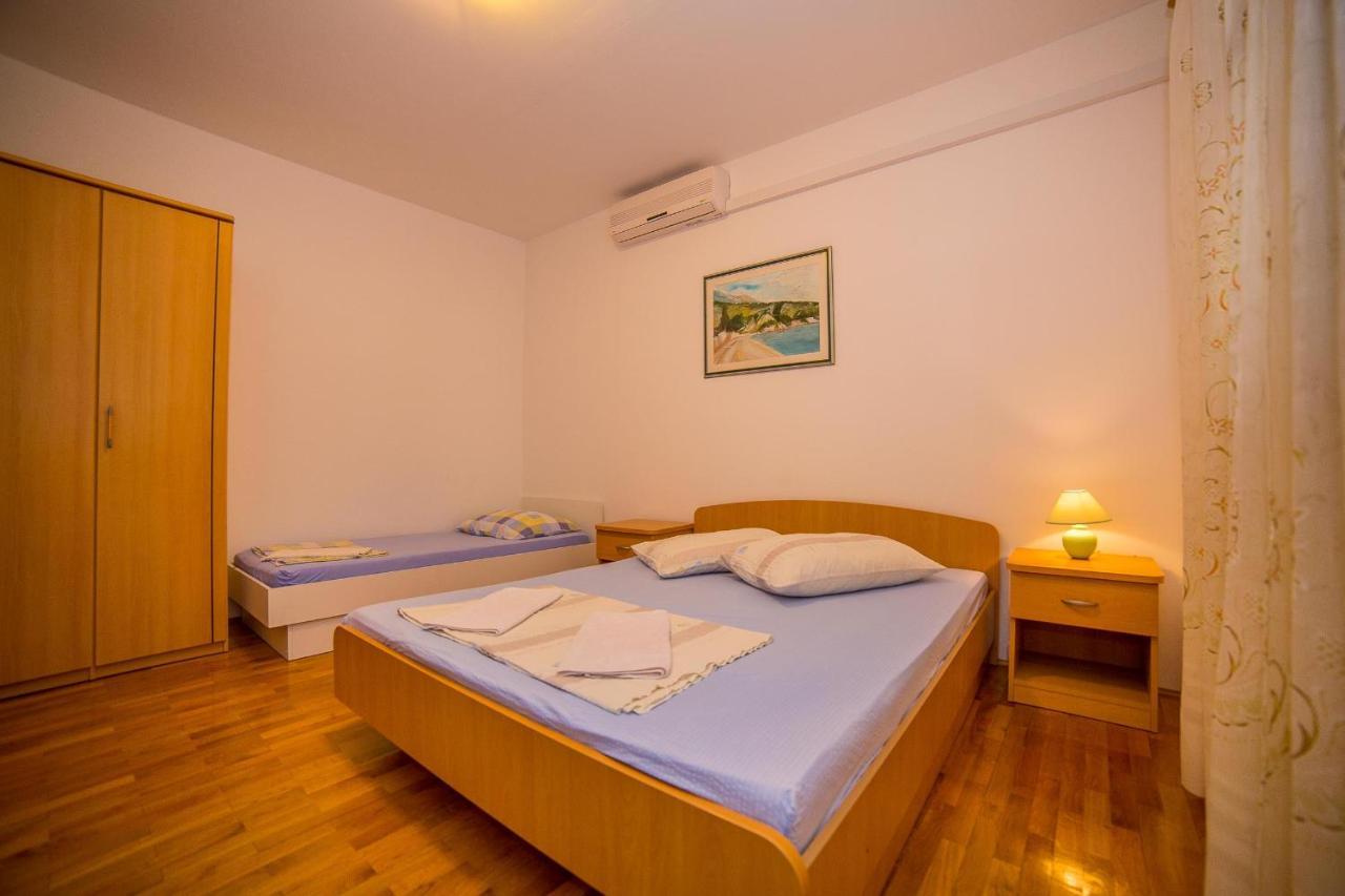 Apartments Emil لوكفا روجوزنيكا المظهر الخارجي الصورة