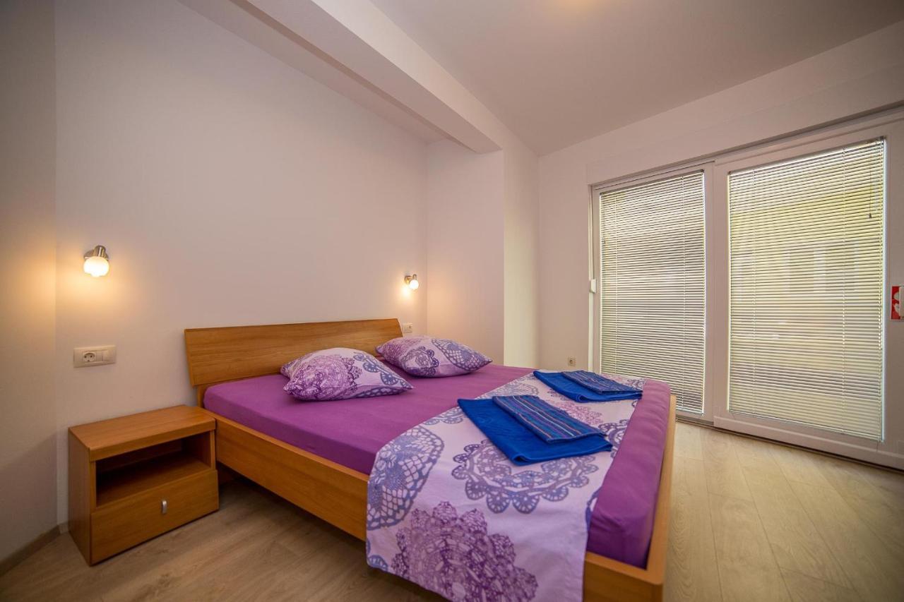 Apartments Emil لوكفا روجوزنيكا المظهر الخارجي الصورة