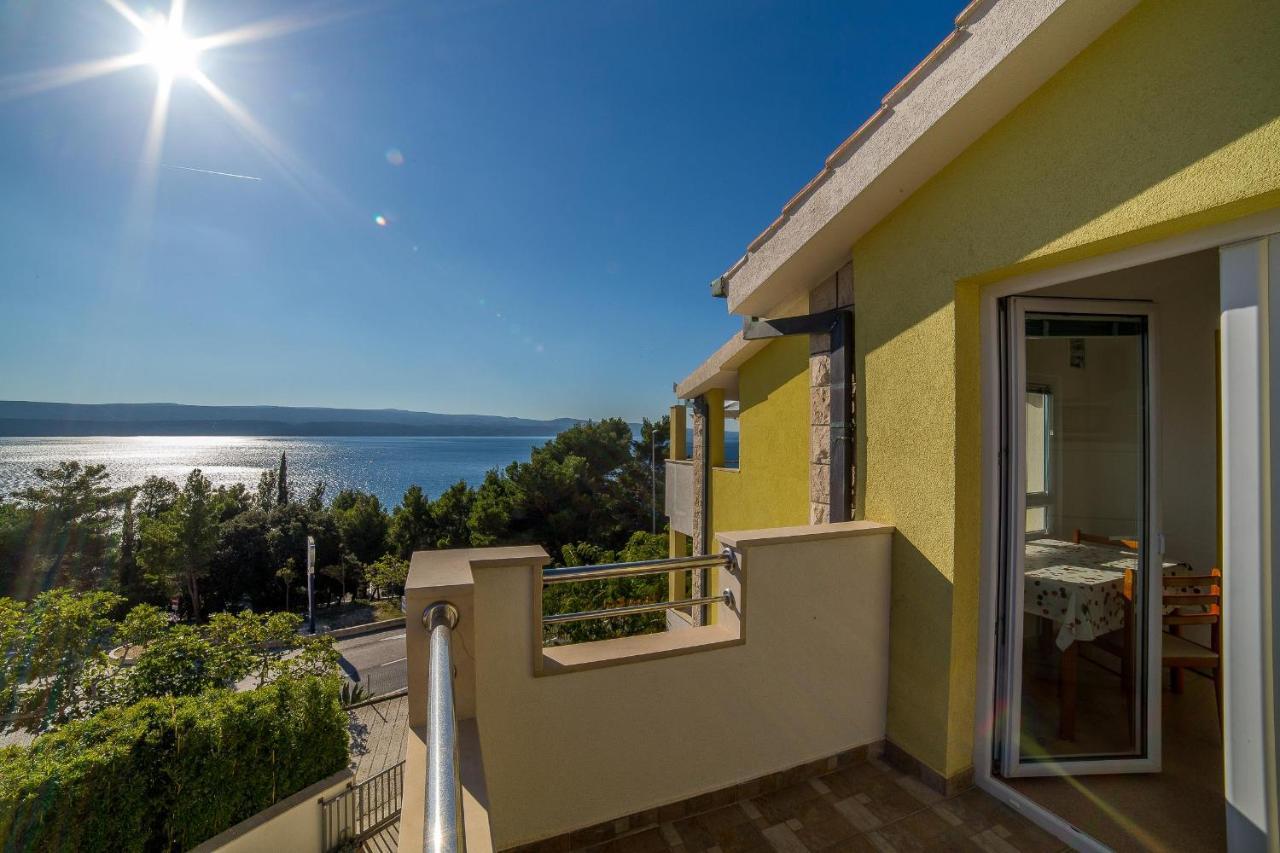 Apartments Emil لوكفا روجوزنيكا المظهر الخارجي الصورة